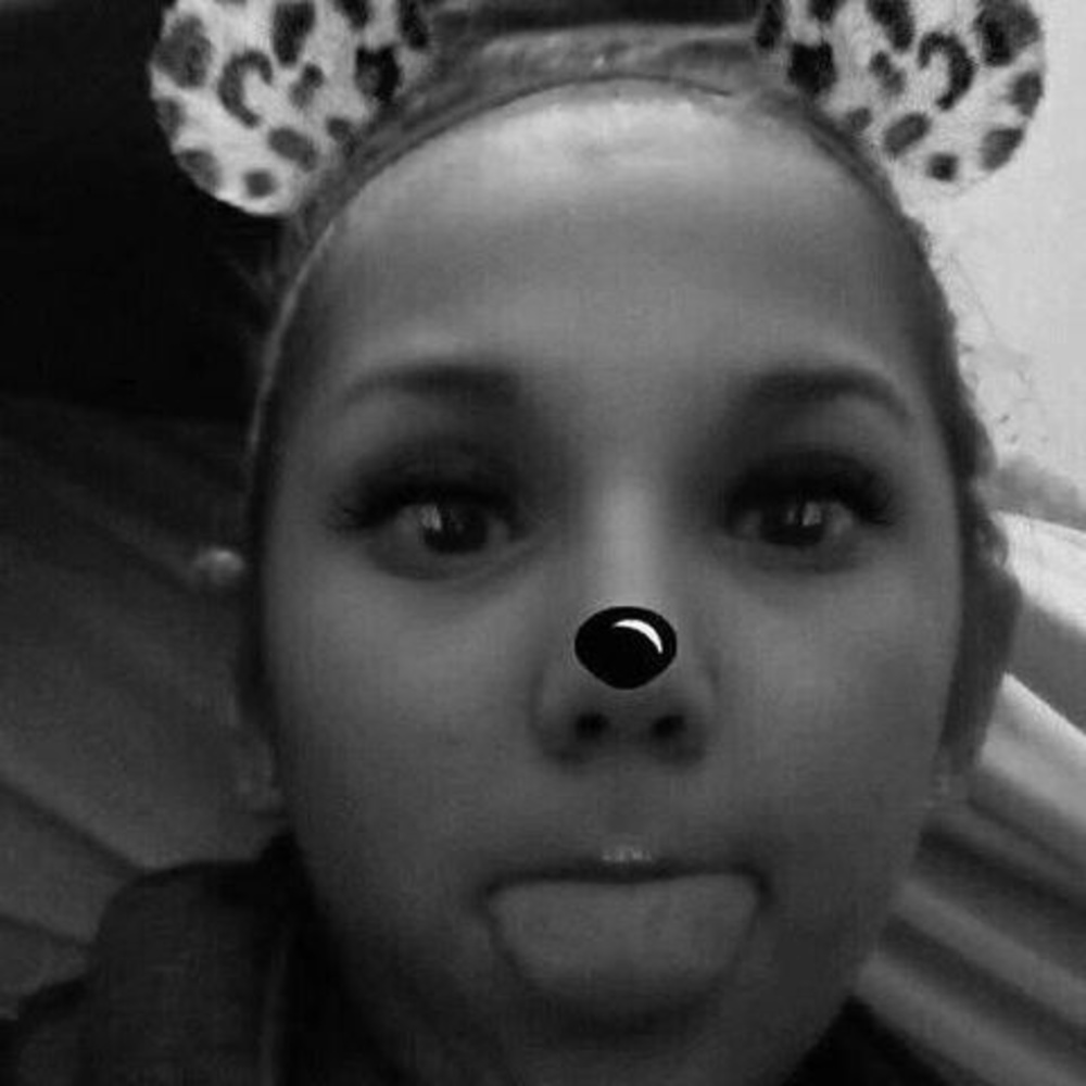 Meet your Posher, Lexie